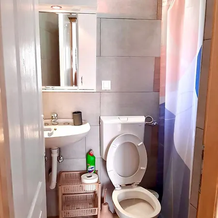 Rudnicki Proplanak アパート *